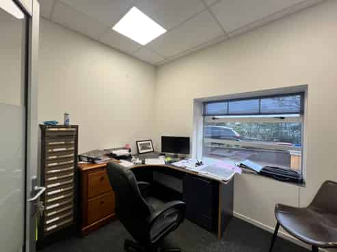 Single Office Space for Lease