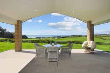 205 Clarks Beach Road, Clarks Beach