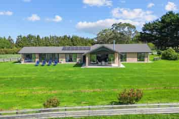 205 Clarks Beach Road, Clarks Beach