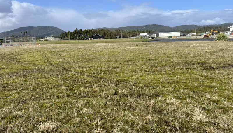 28 Silver Pine Place, Kaiata