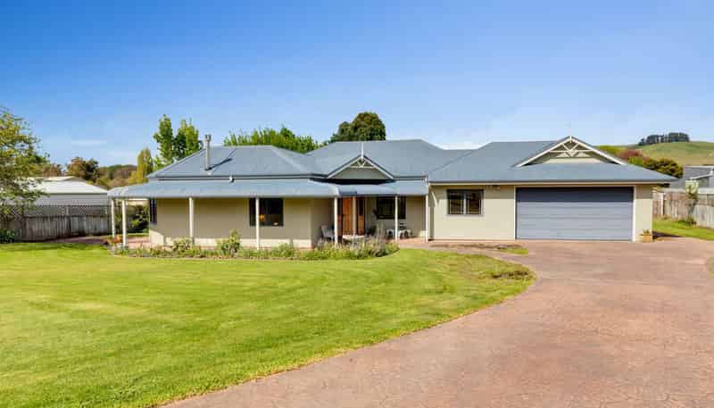 20 Paraekaretu Street, Hunterville