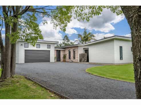 11 Cochrane Drive, Kerikeri