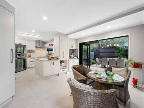 80A Beach Road, Mellons Bay