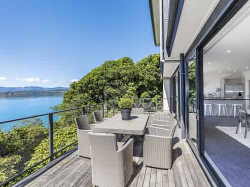 67 Pretoria Road, Karaka Bays