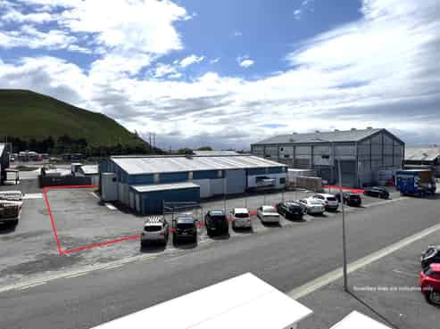 Prime warehouse in Cloudy Bay Business Park