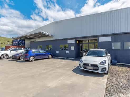 Marlborough's Premier Large-Scale Warehouse & Yard