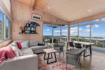 1738 Matapouri Road, Matapouri
