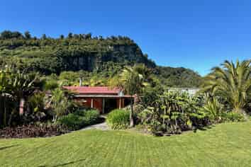 1/19 Glasseye Drive, Little Wanganui