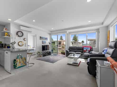 6/12 Maunganui Road, Mount Maunganui