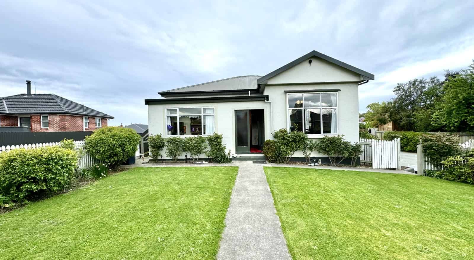 141 Selwyn Street, Waimataitai, Timaru For Sale realestate.co.nz