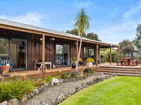 317 Esk Road, Miranda