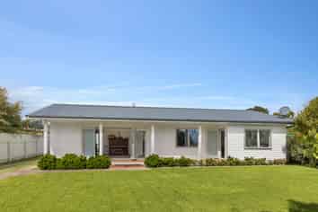 12 Hunter Street Karamea, Karamea