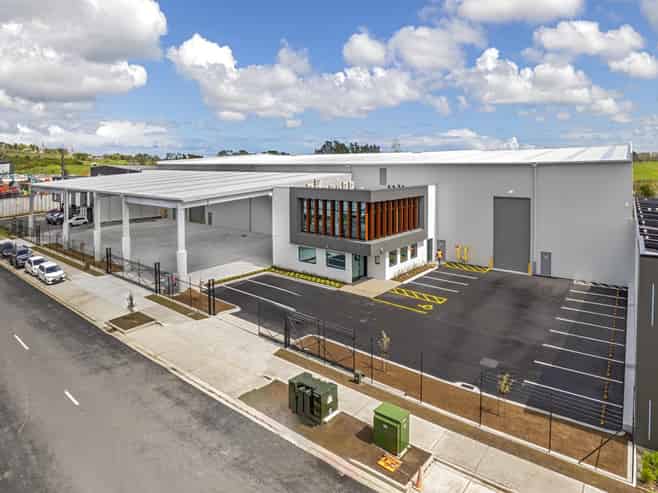 Brand-new, high-spec industrial facility