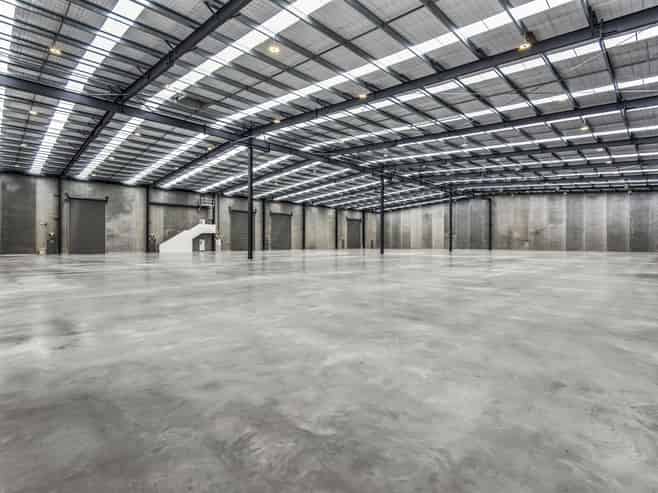 Brand-new, high-spec industrial facility