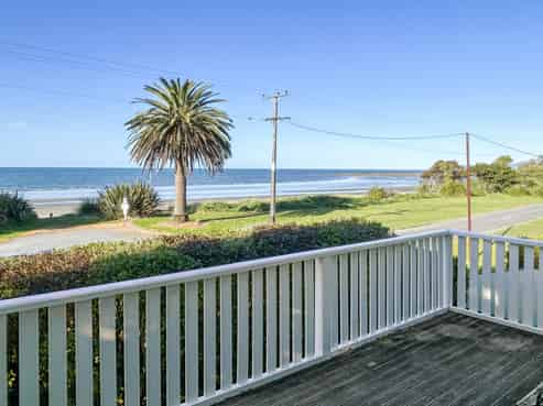 247 Patons Rock Road, Patons Rock