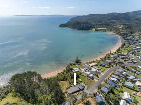 60 Peninsula Parade, Hihi