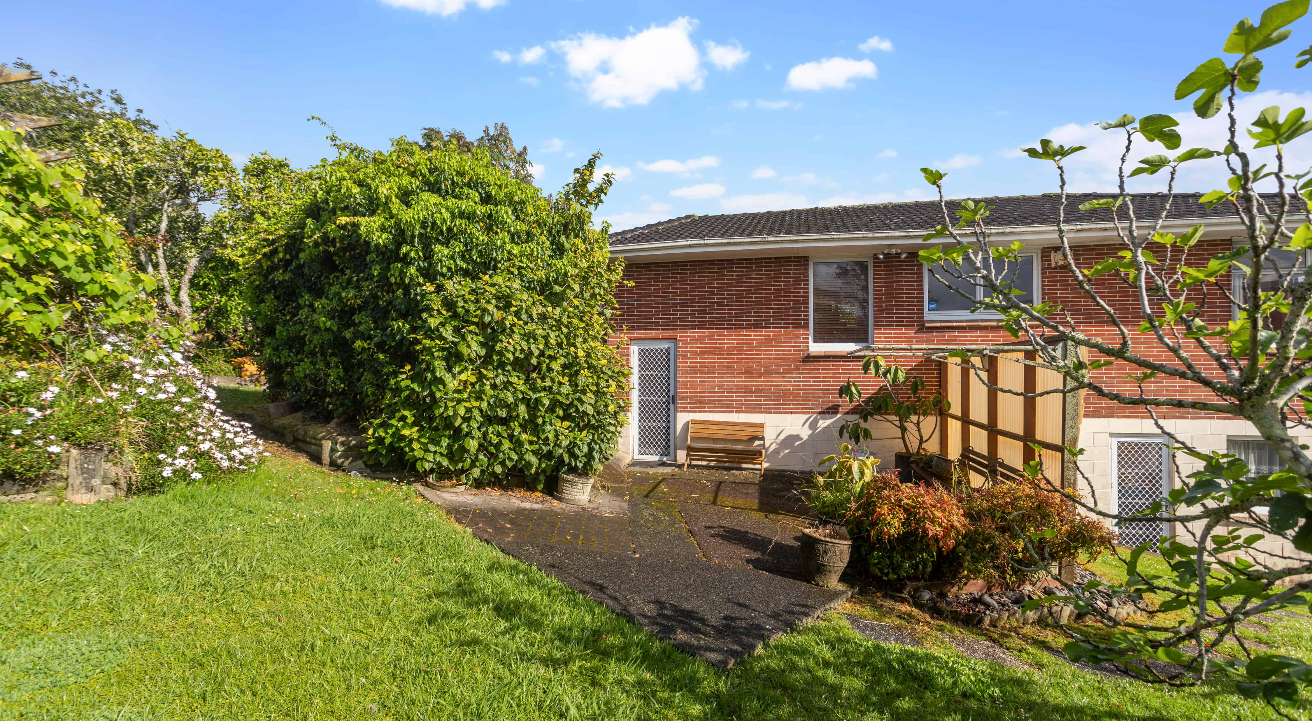 61 Kirby Street, Glendene, Waitakere City For Sale realestate.co.nz