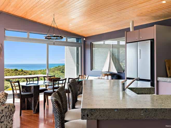 167 Sandhills Road, Great Barrier Island