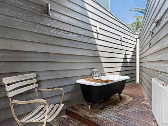 167 Sandhills Road, Great Barrier Island