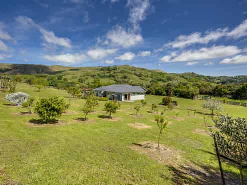 23 Waipuka Road, Havelock North