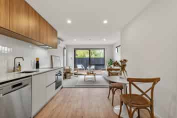 30 Clyde Road, Upper Riccarton