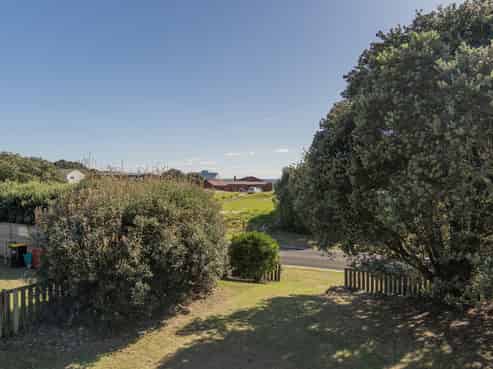 313 Tangiora Avenue, Whangapoua