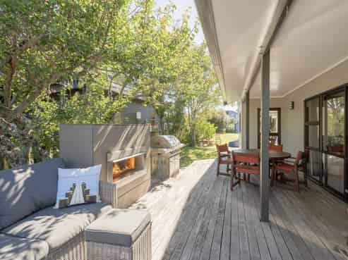 313 Tangiora Avenue, Whangapoua