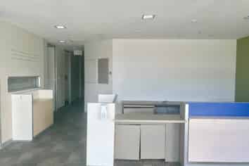 MODERN RETAIL UNIT
