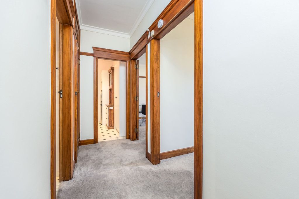 Heritage Elegance Meets CBD Convenience - Widok 6