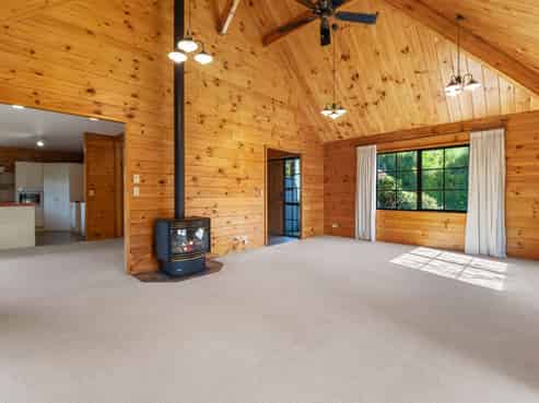 38 Gemini Place, Kawaha Point