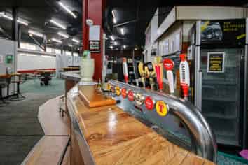 Large Central Retail Lease Opportunity