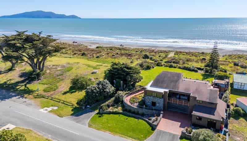 71-73 Rodney Avenue, Te Horo Beach
