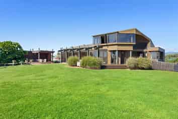71-73 Rodney Avenue, Te Horo Beach