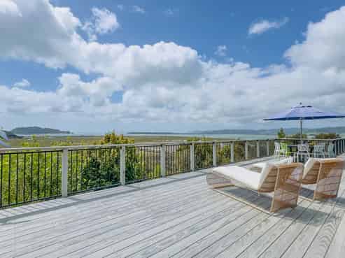 13 Kaipapaka Row, Whangapoua