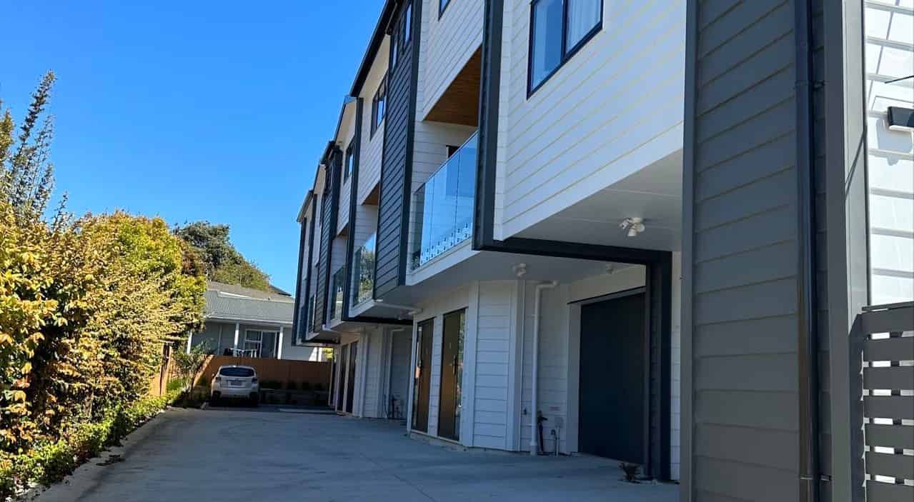 113C Sycamore Drive, Sunnynook, North Shore City For Rent realestate.co.nz