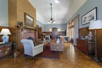 Elegant boutique lodge - Pen-y-bryn