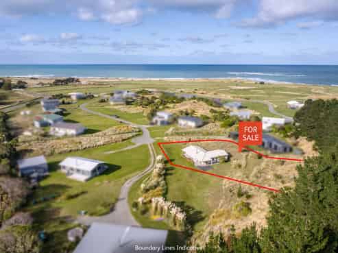 17 Nunu Drive, Flat Point