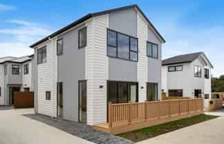5a Breeze Lane, Silverdale