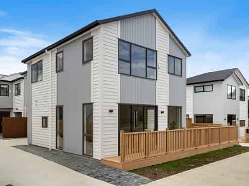 5a Breeze Lane, Silverdale