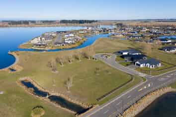 Lot 3 Loch Green, Stage 10, Huntingdon