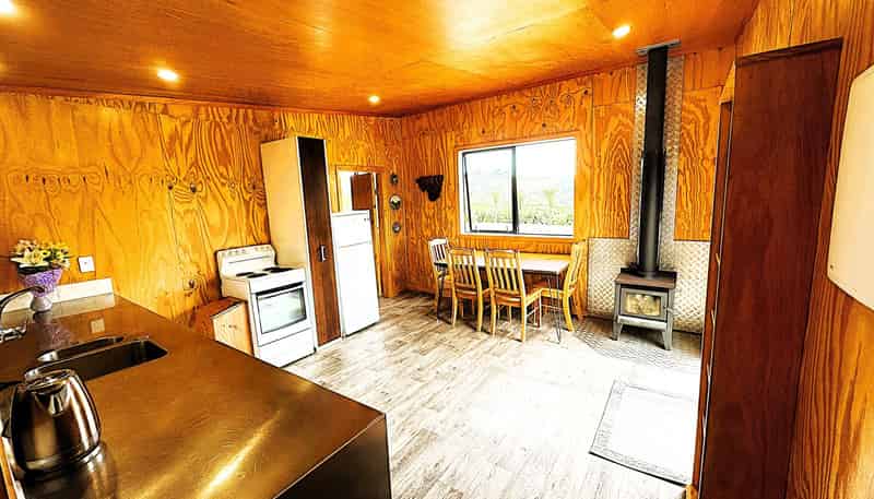 65 Proud Road, Aranga