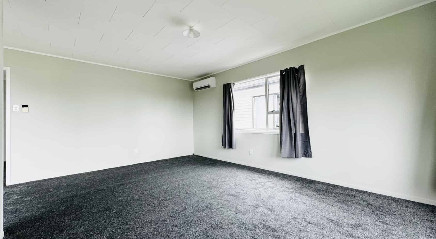 52 Keegan Drive, Massey, Waitakere City For Rent realestate.co.nz