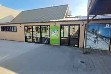 Prime Corner Retail Premise Wanaka