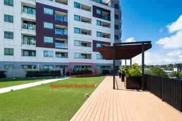 208/6 Waikumete Road, Glen Eden