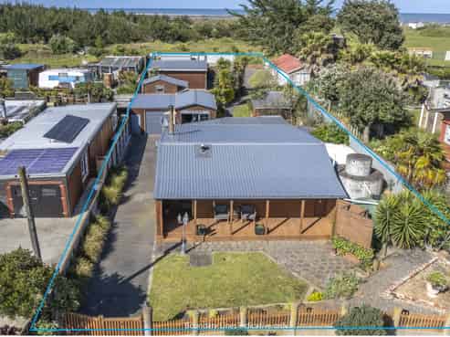 15 Wainui Street, Koitiata