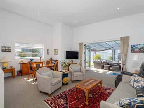 24 Dorsal Close, Whitianga