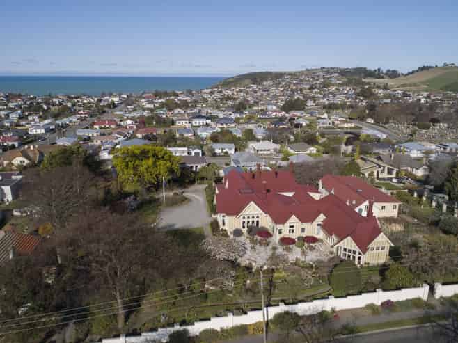 Elegant boutique lodge - Pen-y-bryn