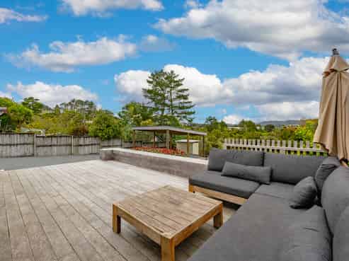 70 Mcentee Road, Waitakere