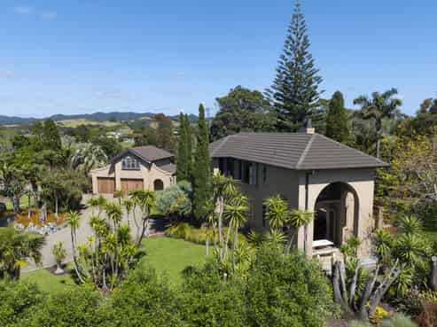 2213 Whananaki North Road, Whananaki