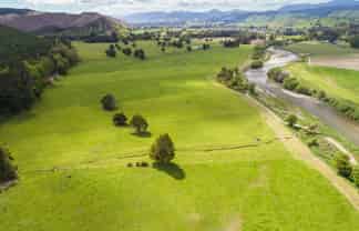 98 Hoult Valley Road, Wai-iti